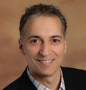 Dean Eliott, MD