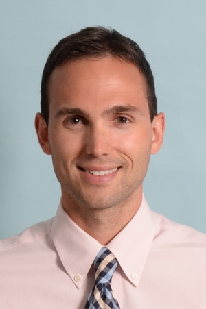 Jerome V Giovinazzo, MD