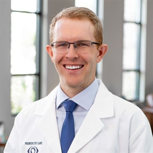 Alex J Wright, MD