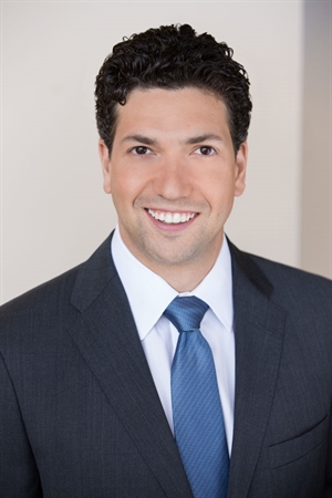 Carlos A Medina, MD